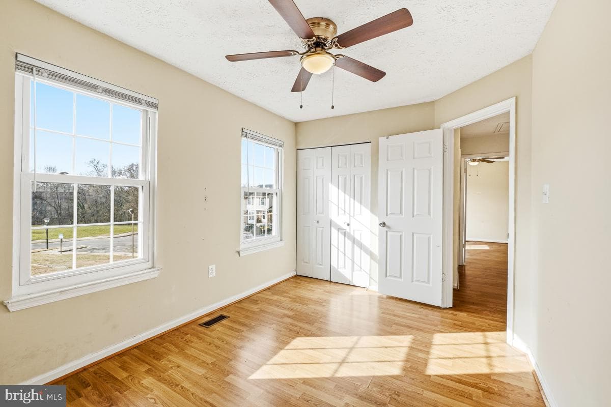 2401 W Rosecroft Village Circle photo 28