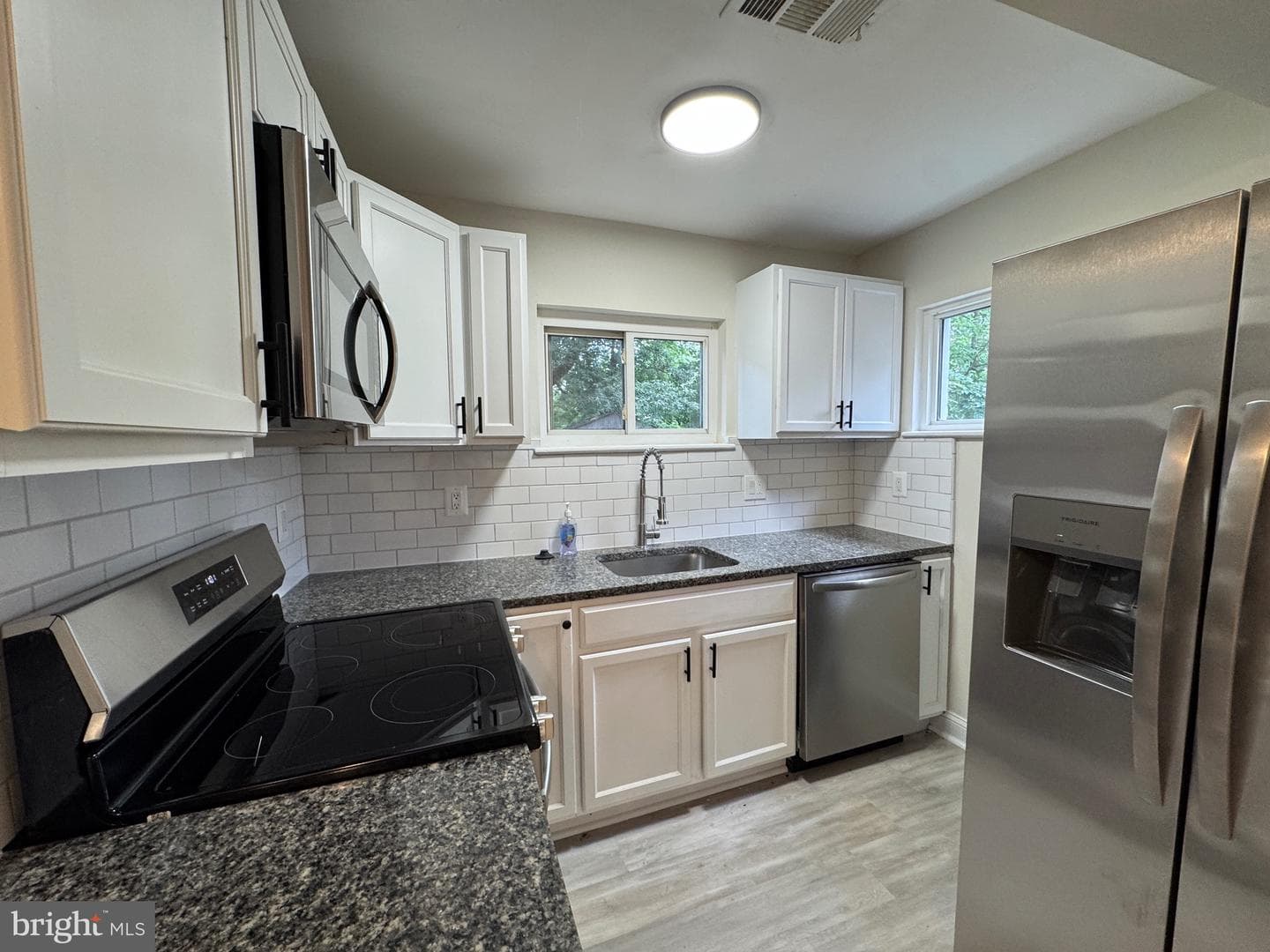 3512 Pumphrey Drive photo 8