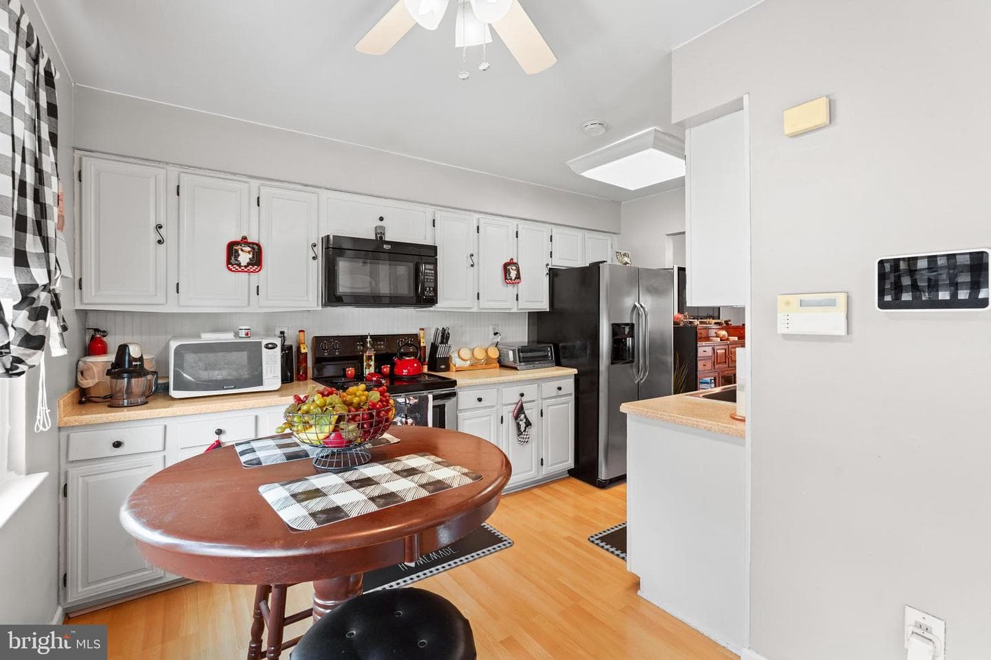 5210 Vienna Drive photo 11