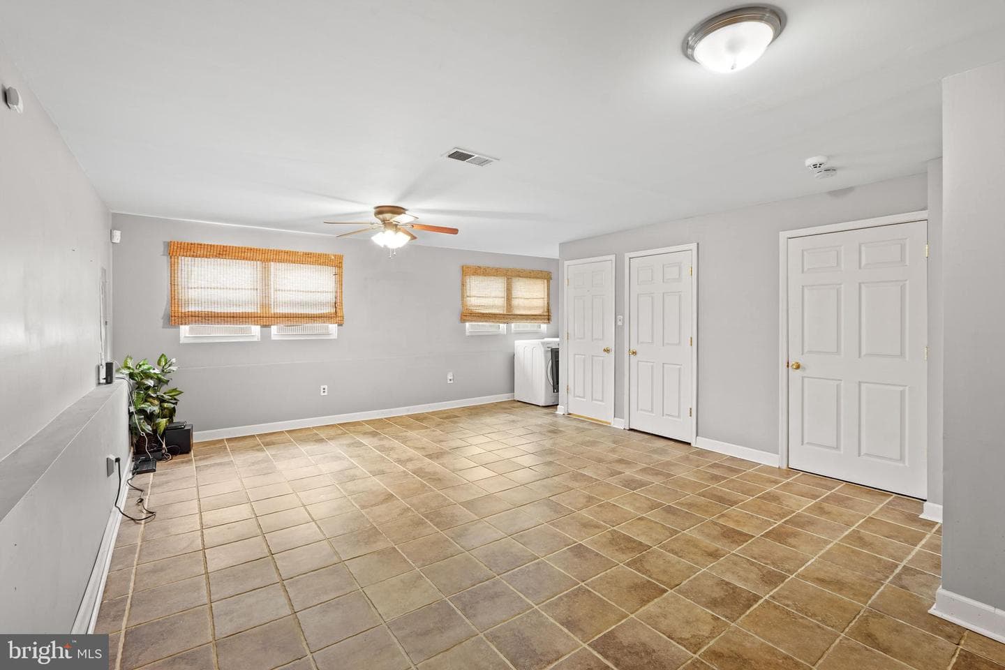 5210 Vienna Drive photo 26