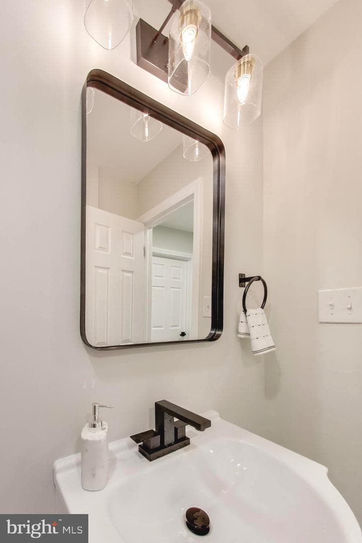1580 Potomac Heights Dr #228 photo 15