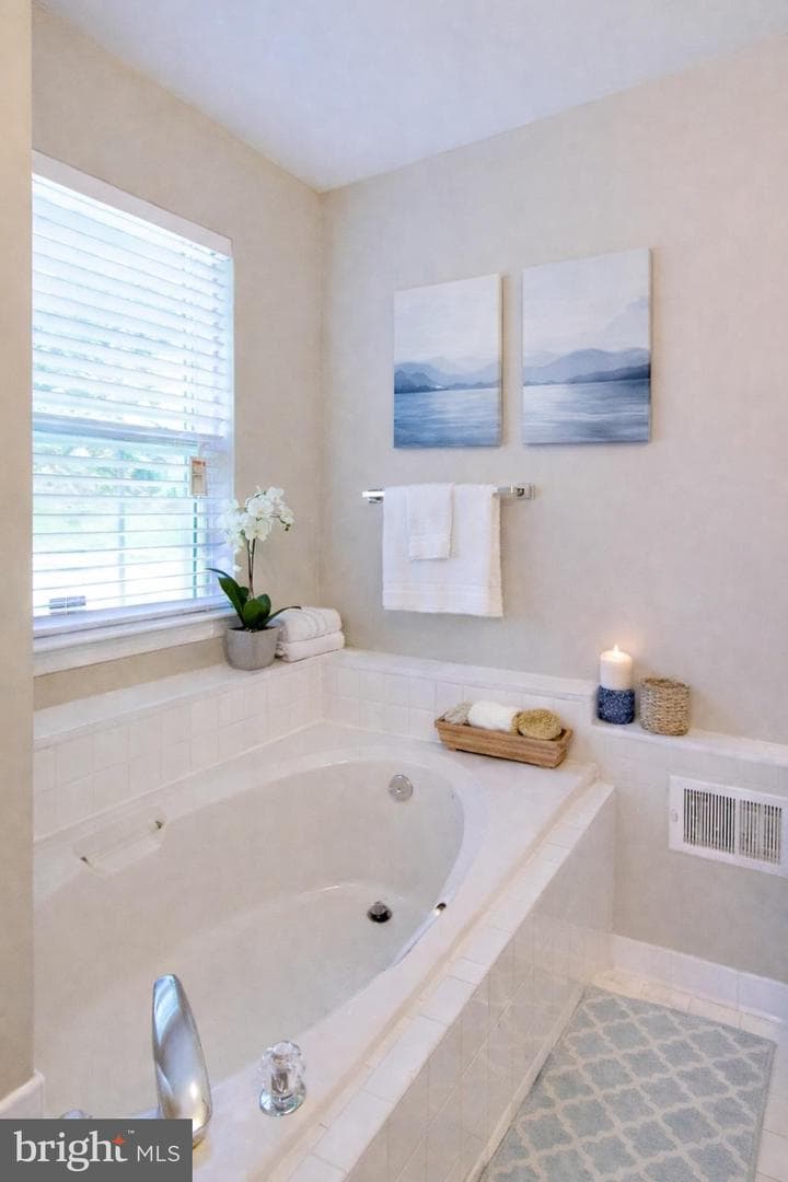 1815 Gould Drive photo 8