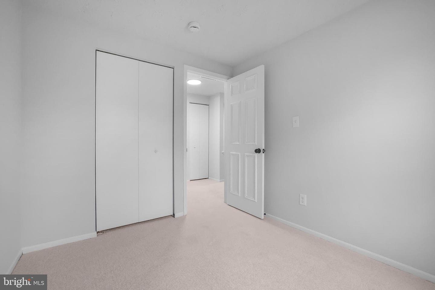 3004 N Dale Lane photo 20