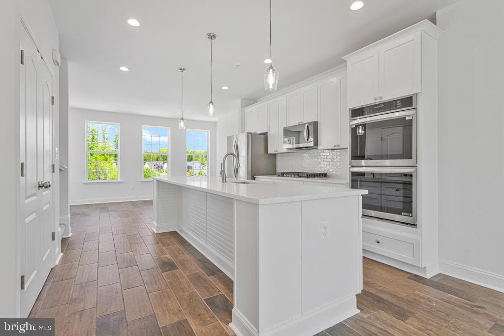 3613 Gentle Breeze Drive photo 13