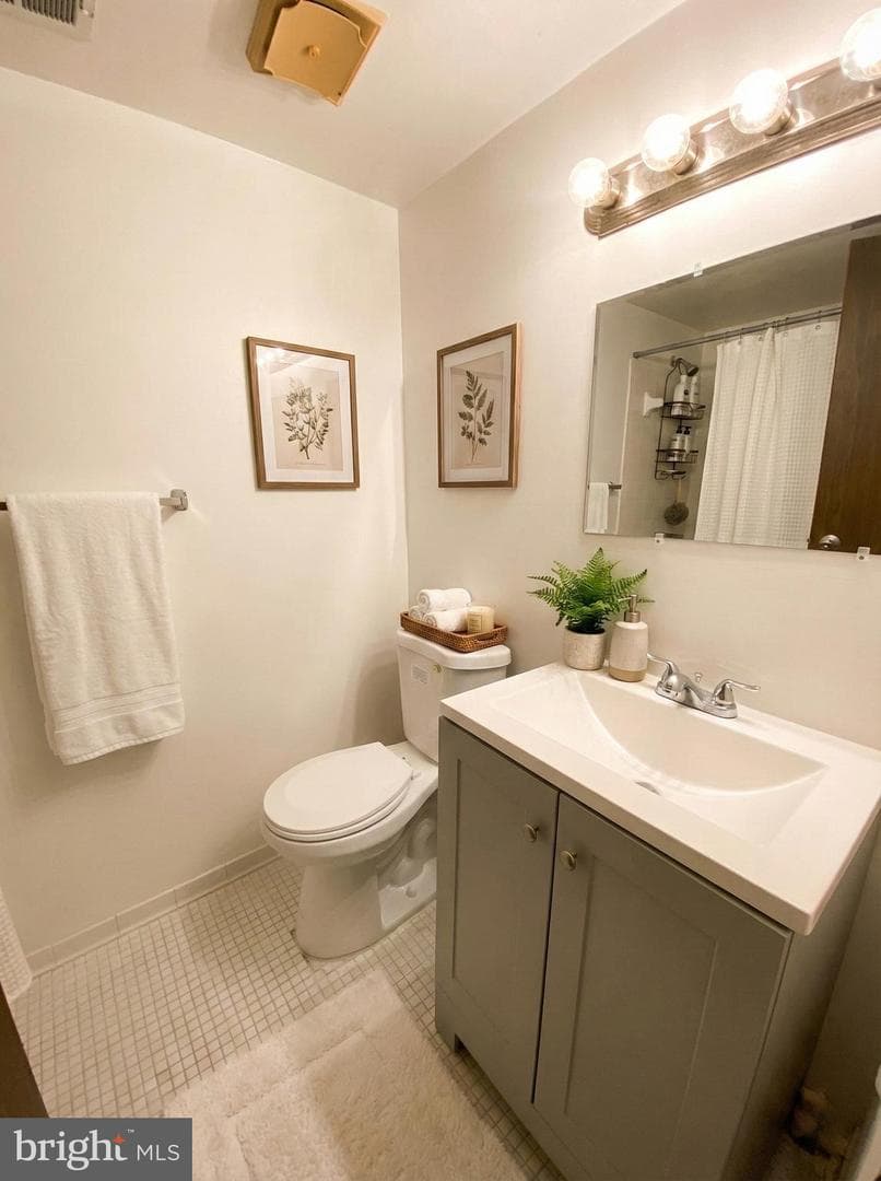6998 Hanover Parkway #302 photo 9