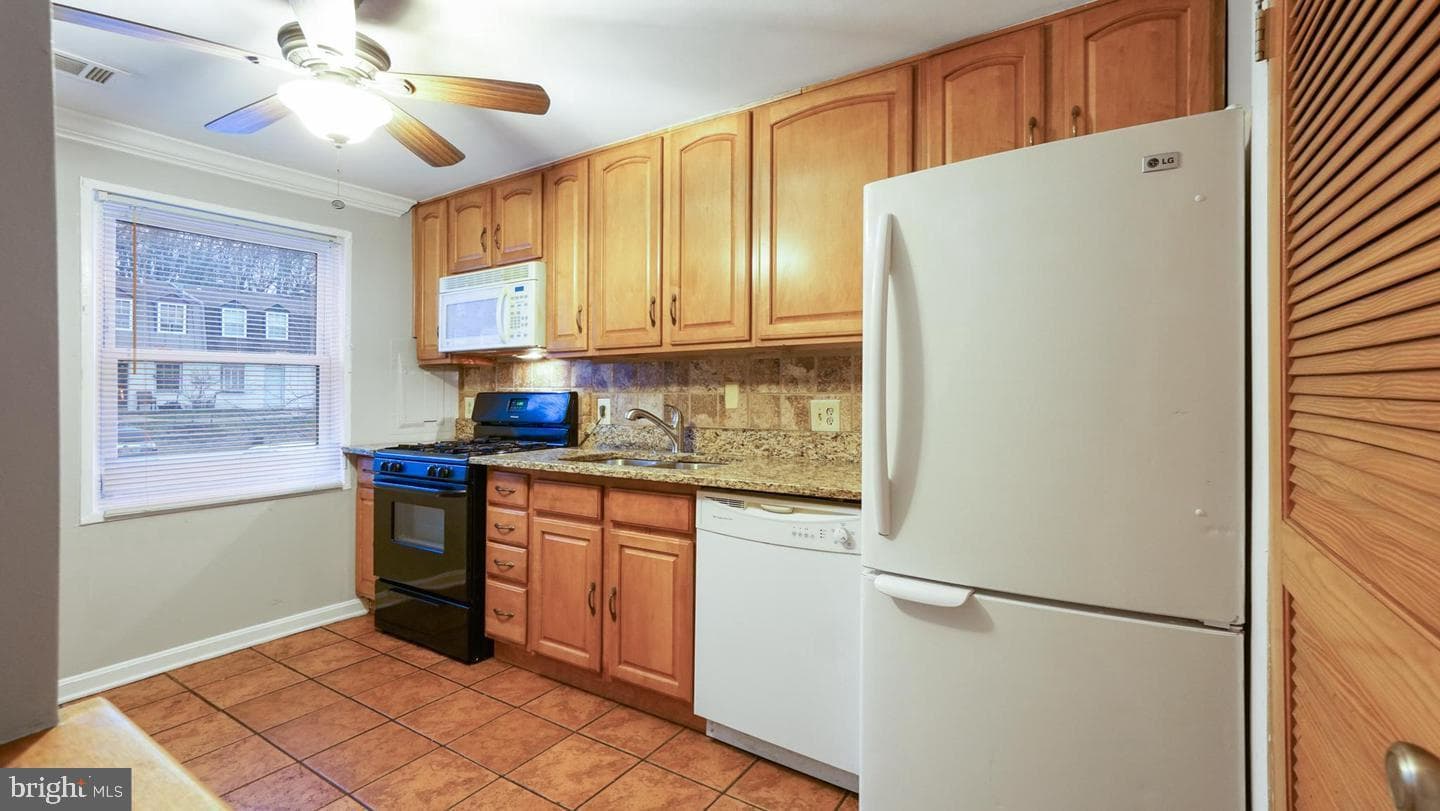 1735 Village Green Drive #z-44 photo 7