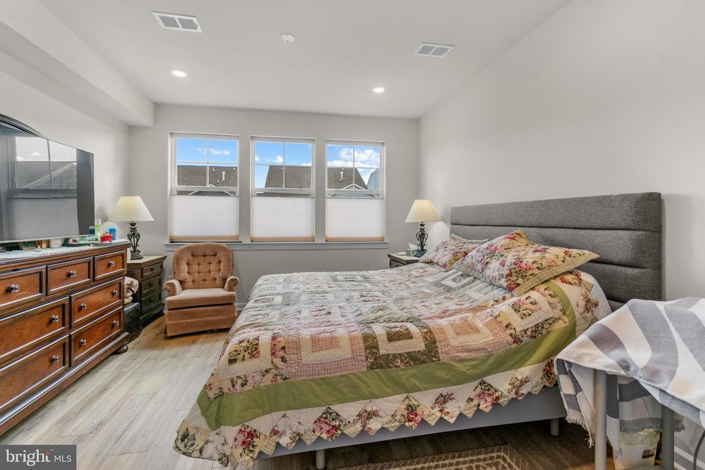 12129 American Chestnut Road photo 20