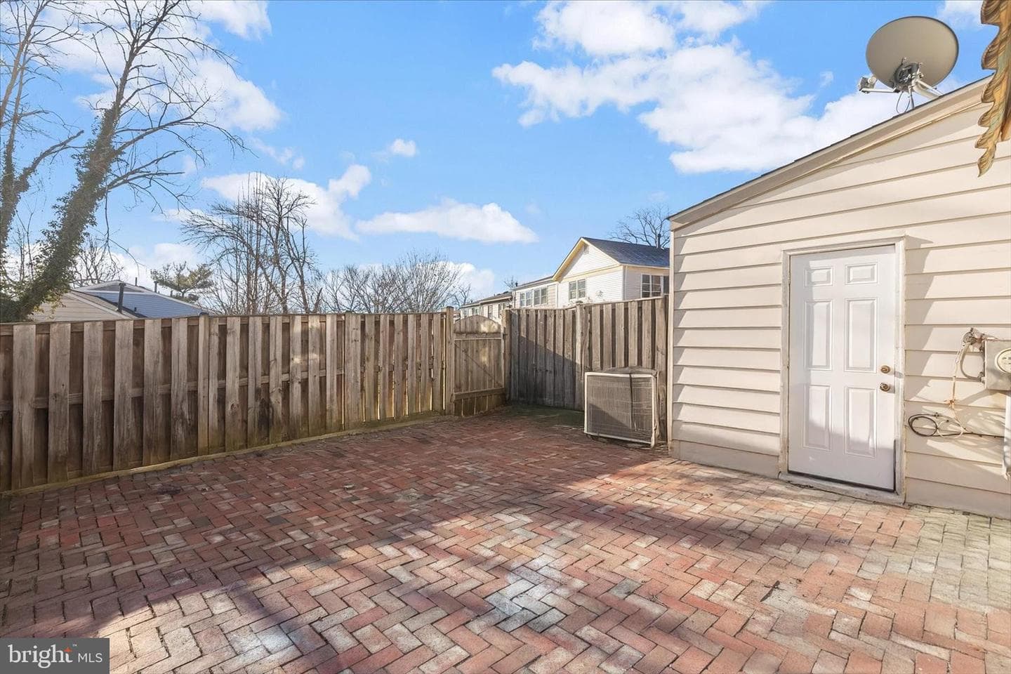 9903 Boise Road photo 4