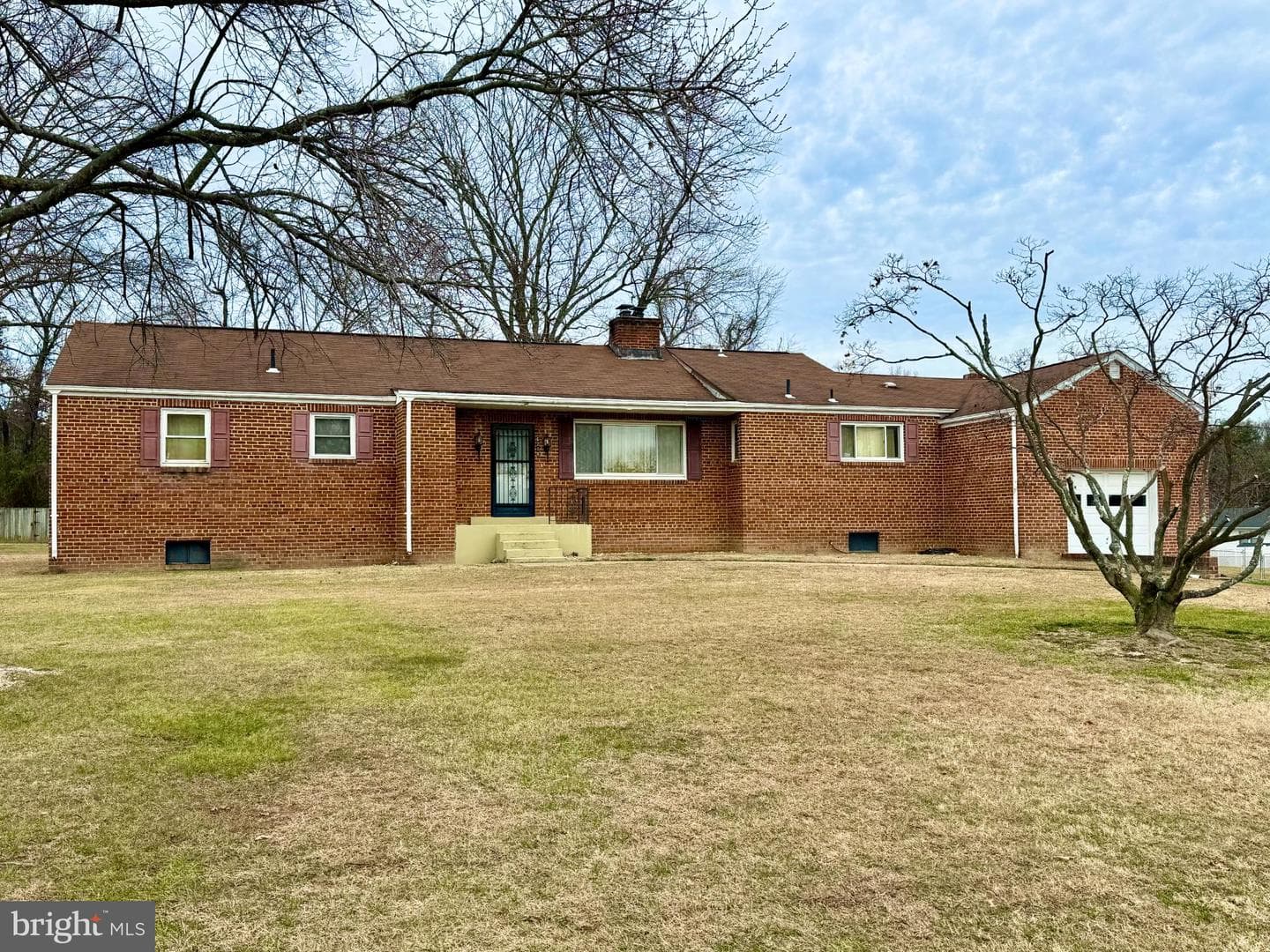 6210 Buckler Road photo 1