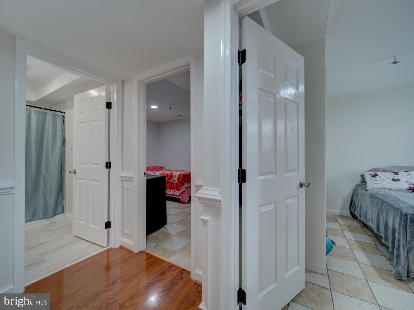 8617 Chestnut Ridge Drive photo 32
