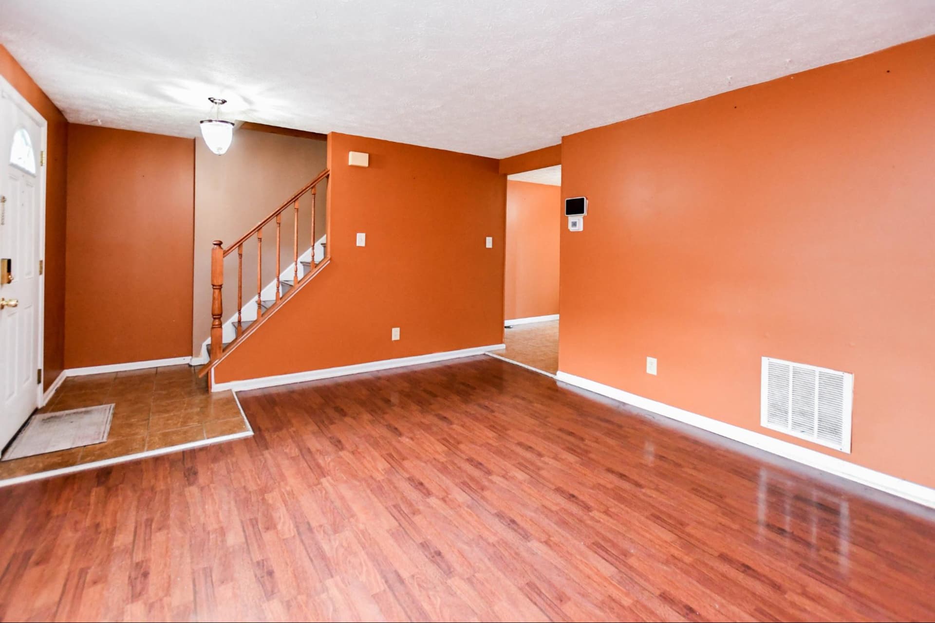 6703 Ammendale Way photo 2