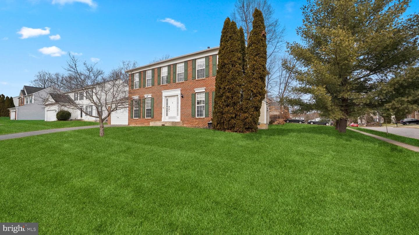 15528 Orchard Run Drive photo 2