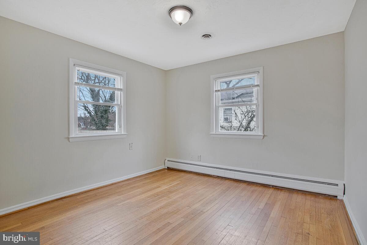 5712 30th Avenue photo 12