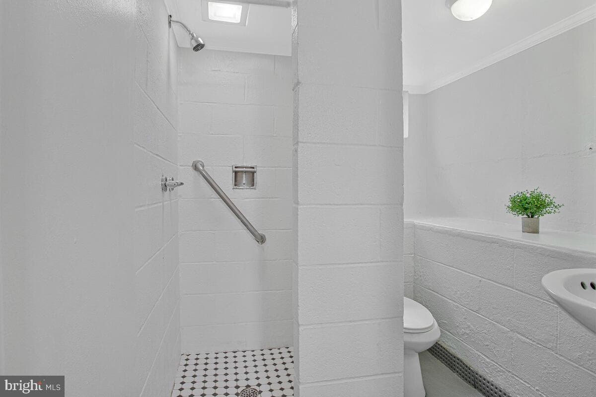 5712 30th Avenue photo 25
