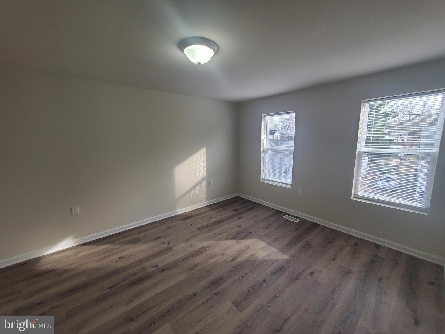 3508 Shepherd Street photo 10