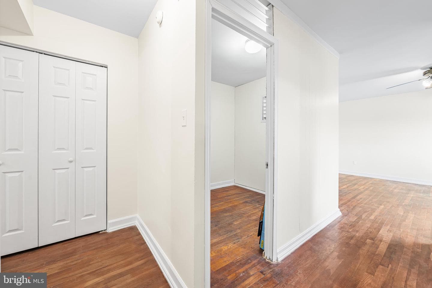3823 Hamilton Street #b-303 photo 12