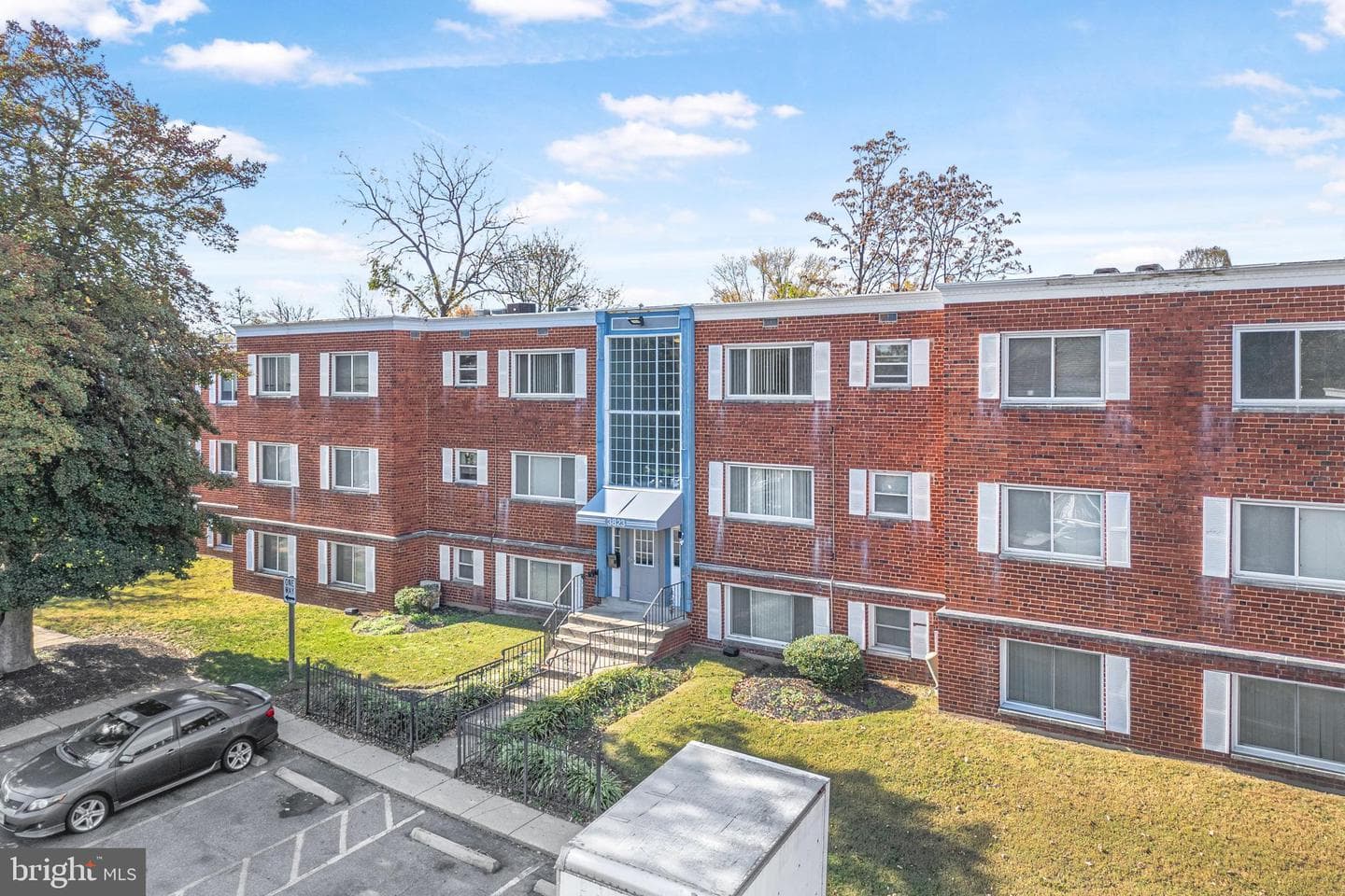 3823 Hamilton Street #b-303, Hyattsville