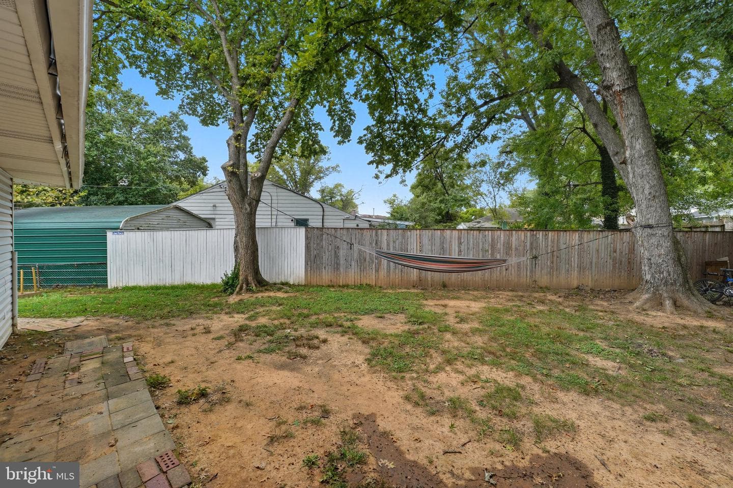 7626 Greenleaf photo 17