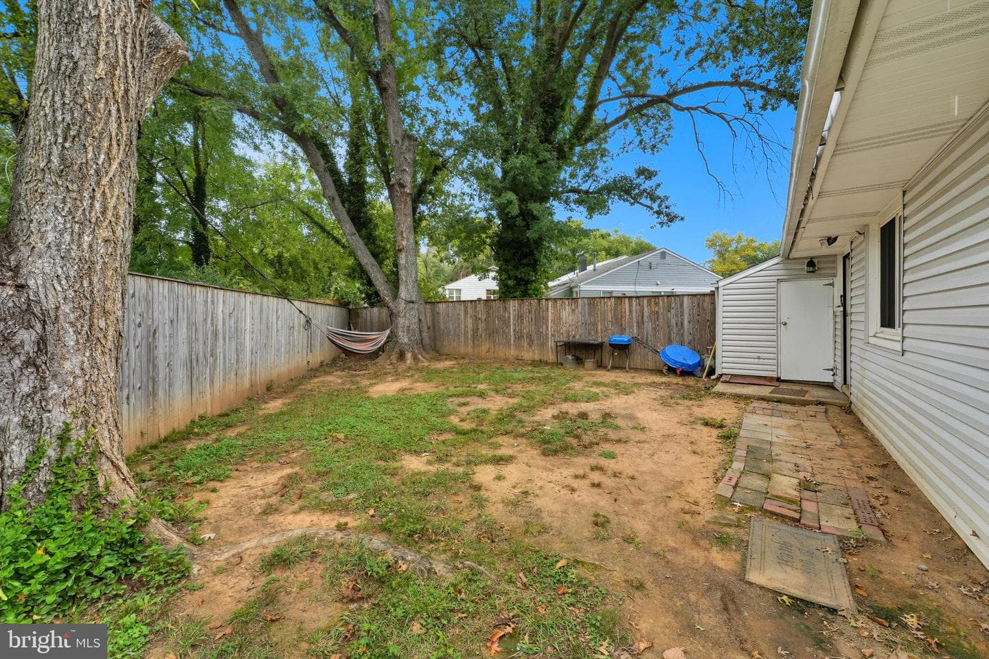 7626 Greenleaf photo 18