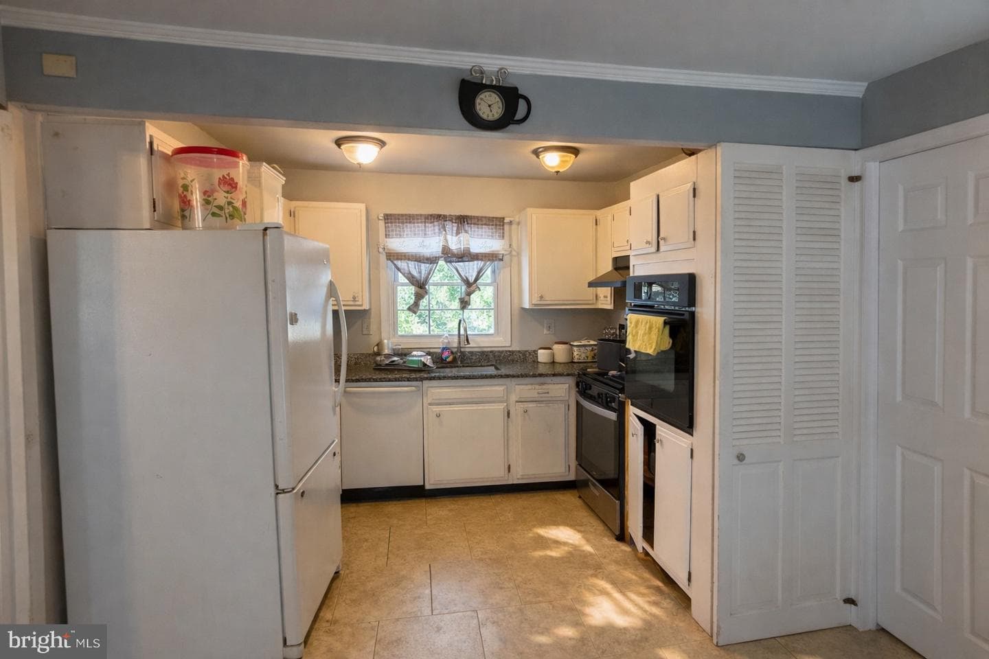 12600 Cedarbrook Lane photo 7