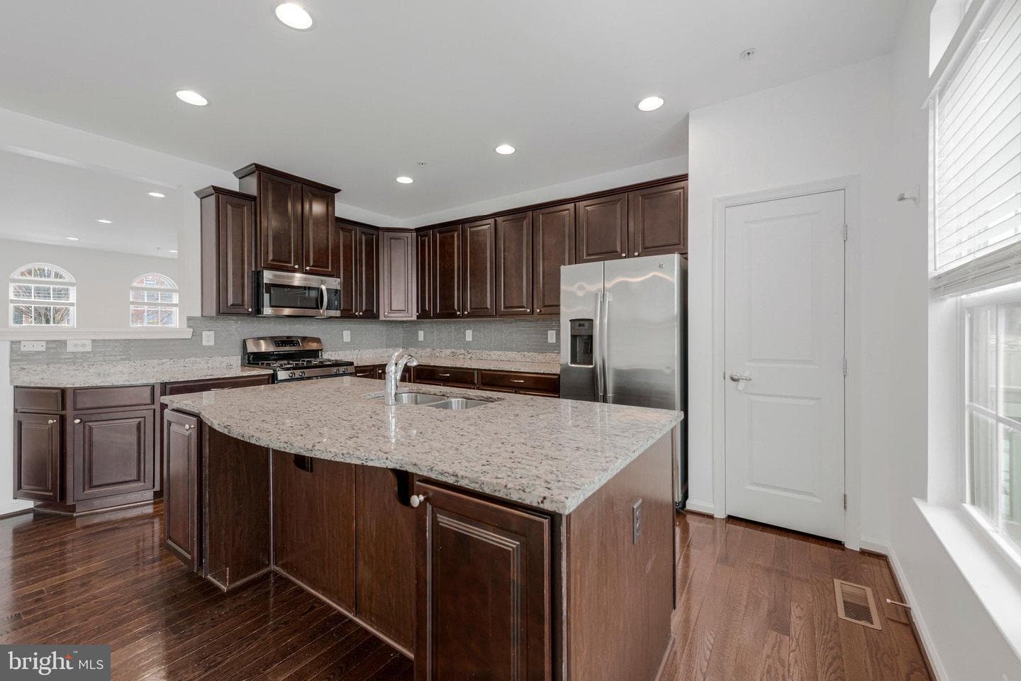 606 Chance Place photo 16