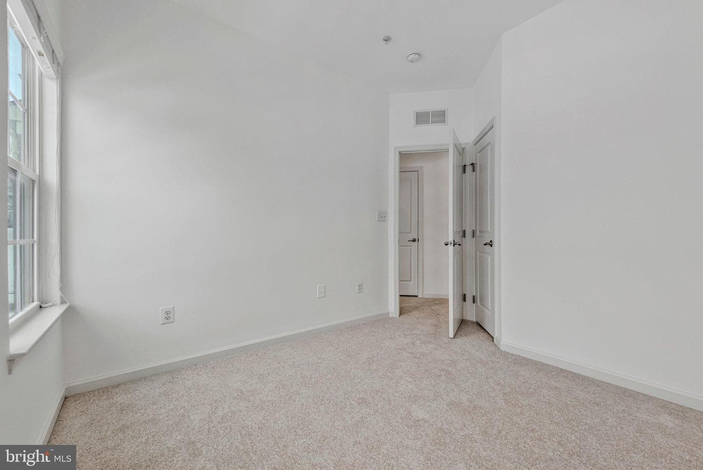 606 Chance Place photo 21