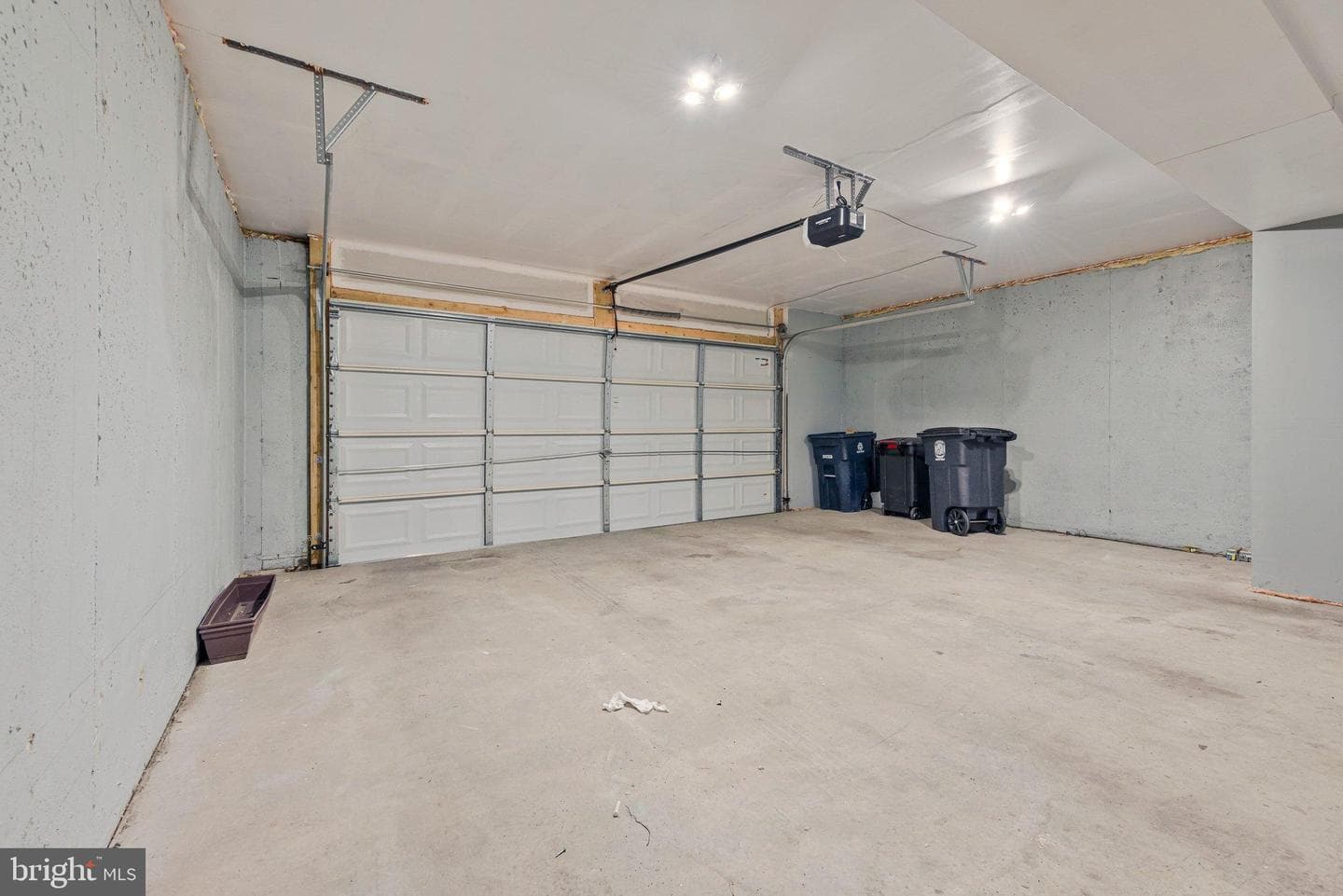 606 Chance Place photo 37