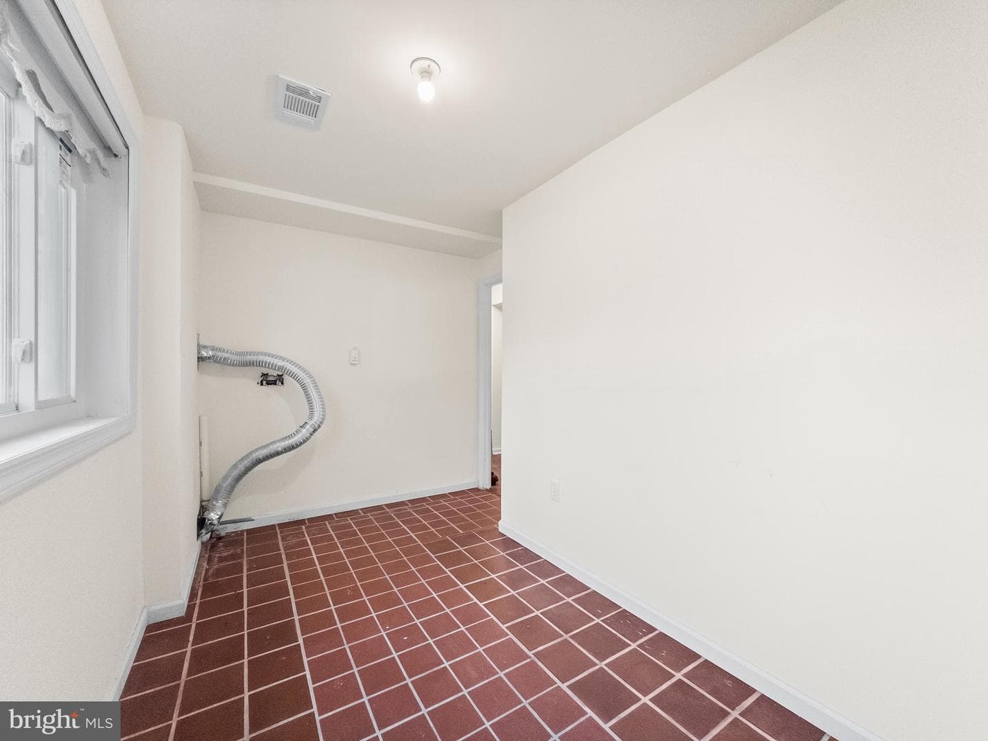 10100 Le Fevre Drive photo 24
