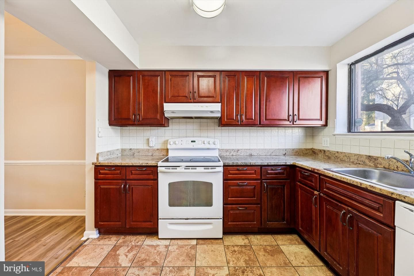 8231 Canning Terrace photo 11