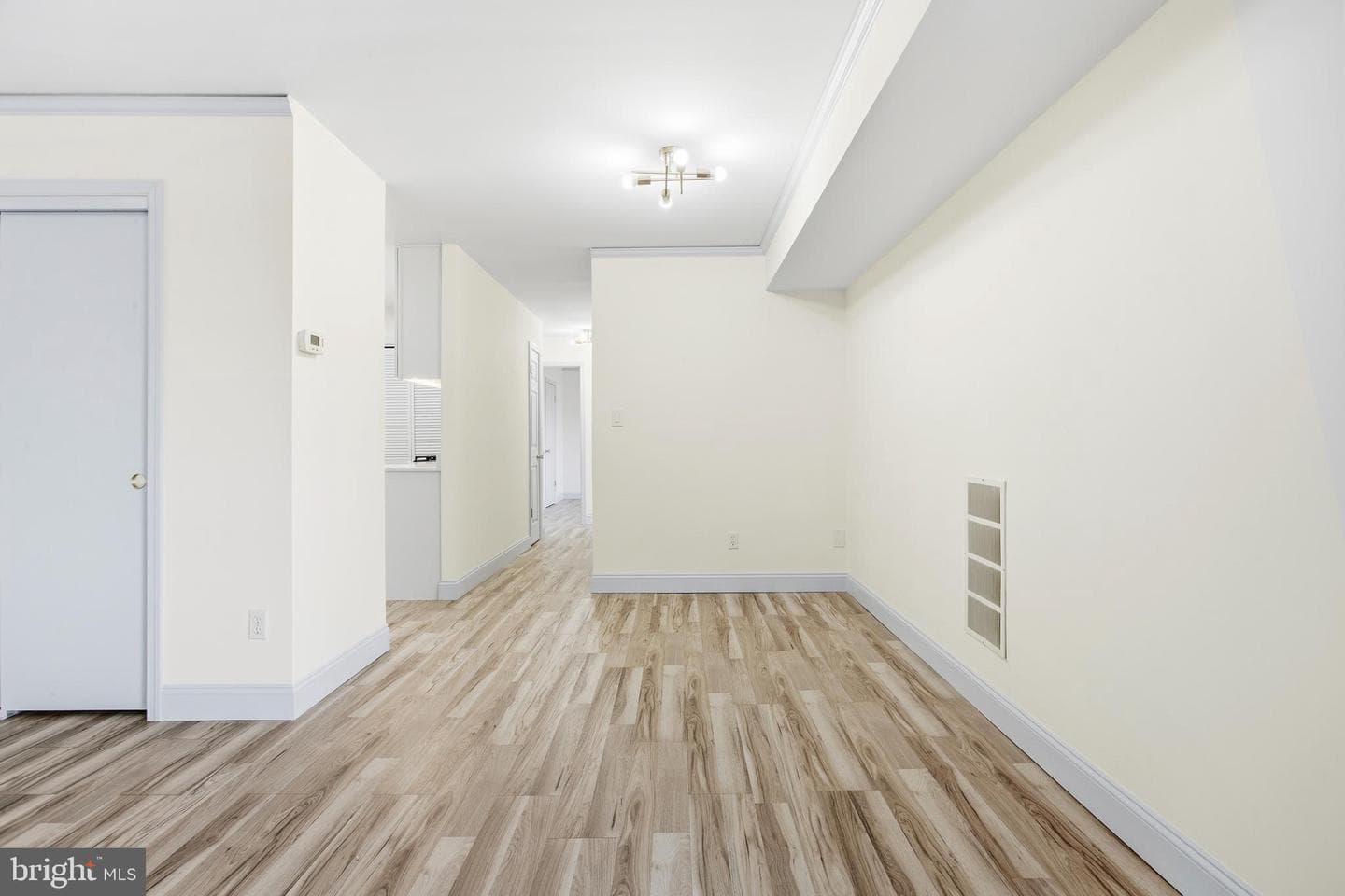 7609 Fontainebleau Drive #2206 photo 12