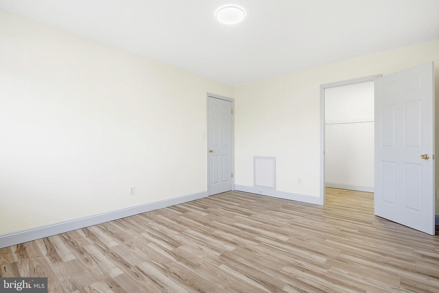 7609 Fontainebleau Drive #2206 photo 27