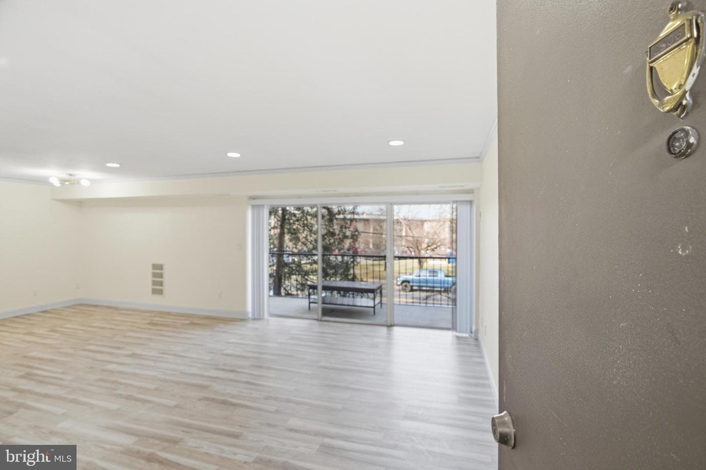 7609 Fontainebleau Drive #2206 photo 6