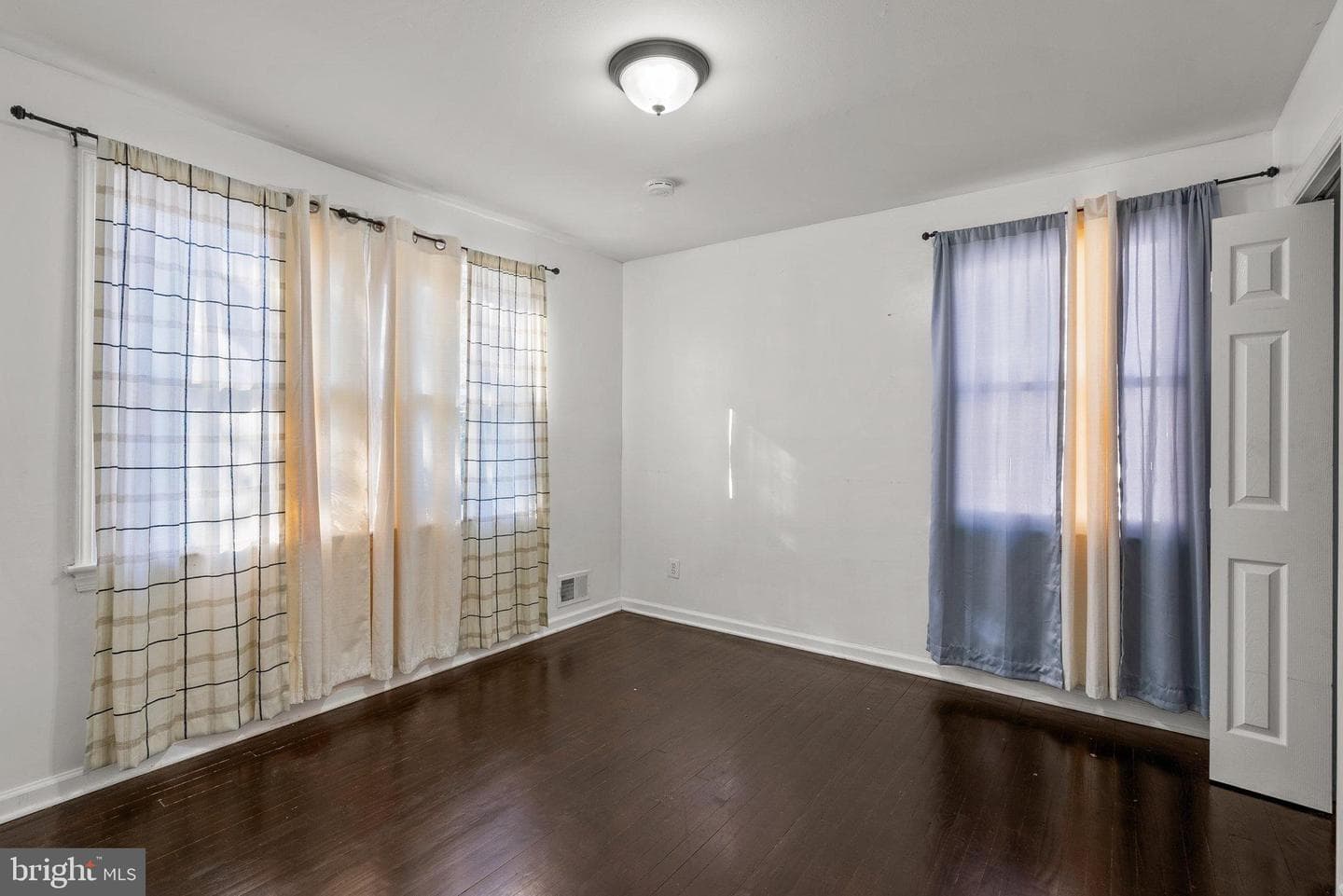 5122 Decatur Street photo 13