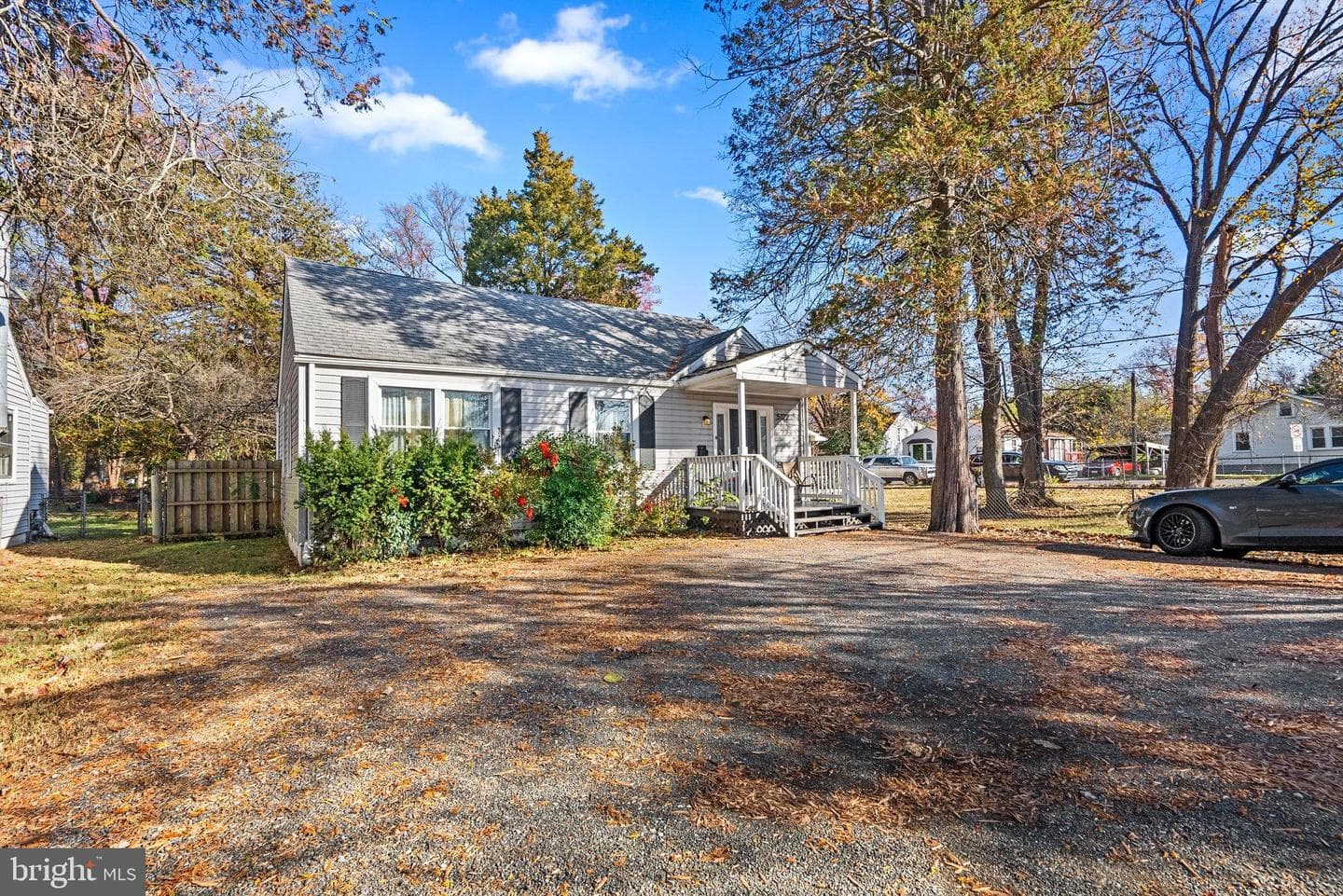 5122 Decatur Street photo 2