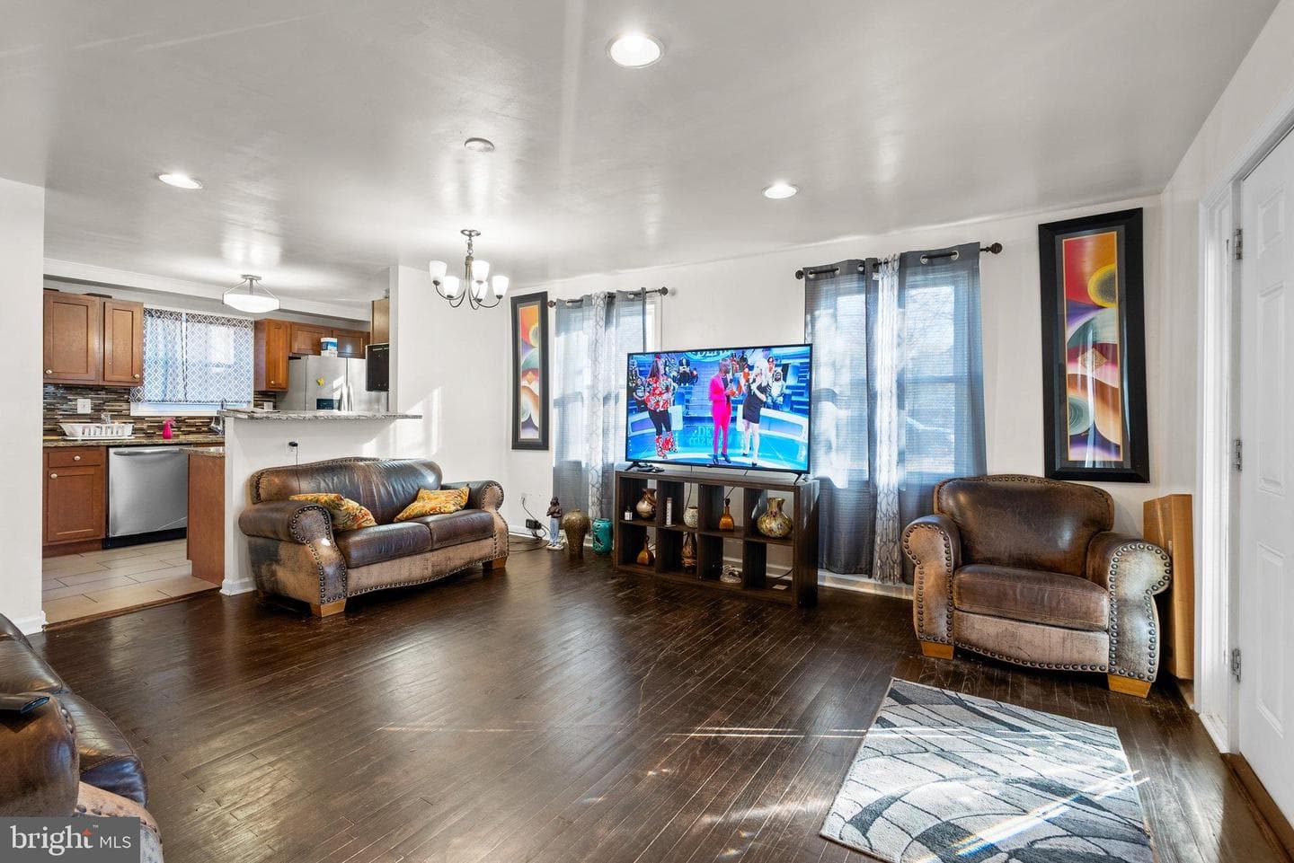 5122 Decatur Street photo 3