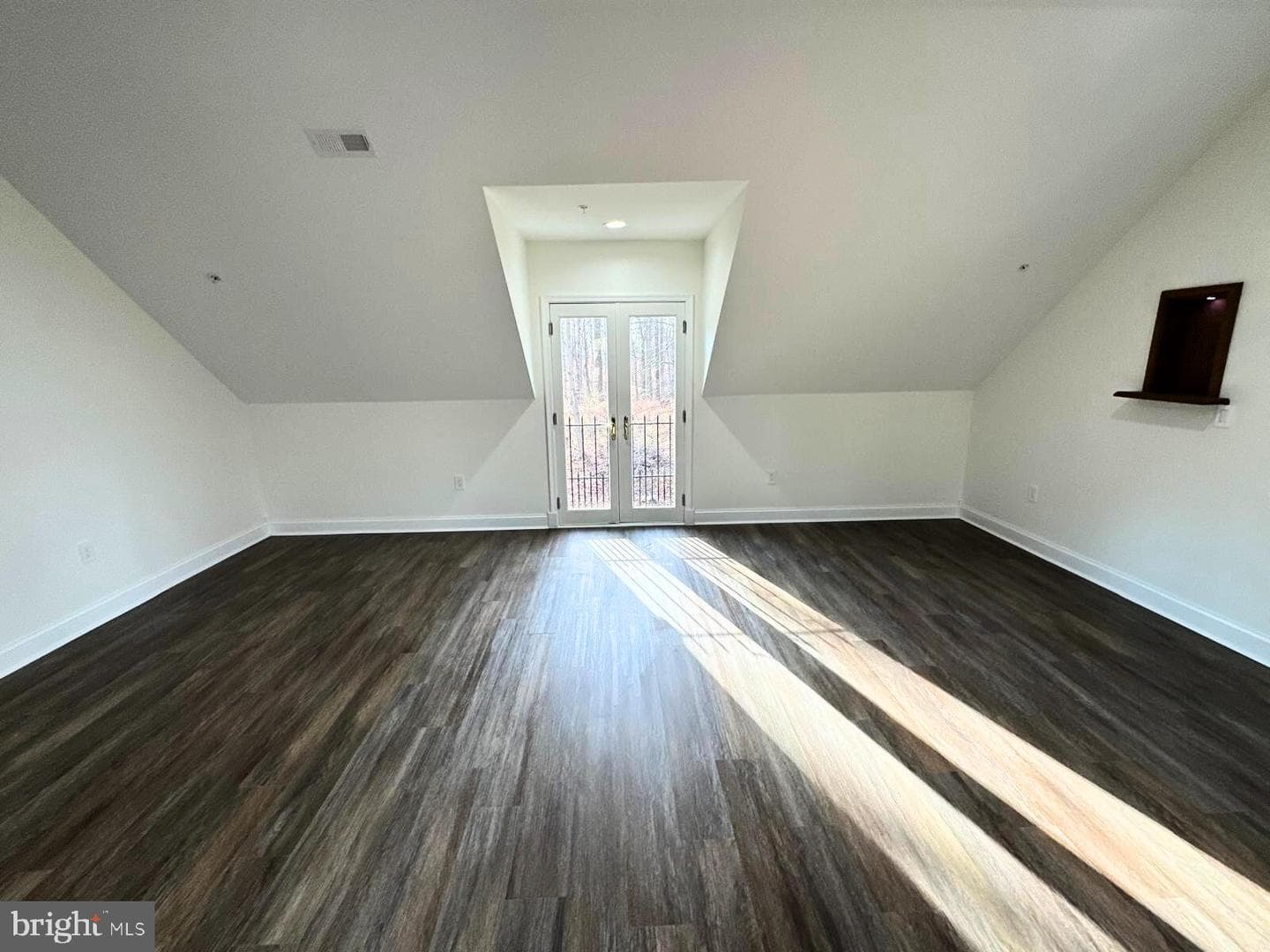 17401 Central Avenue photo 31