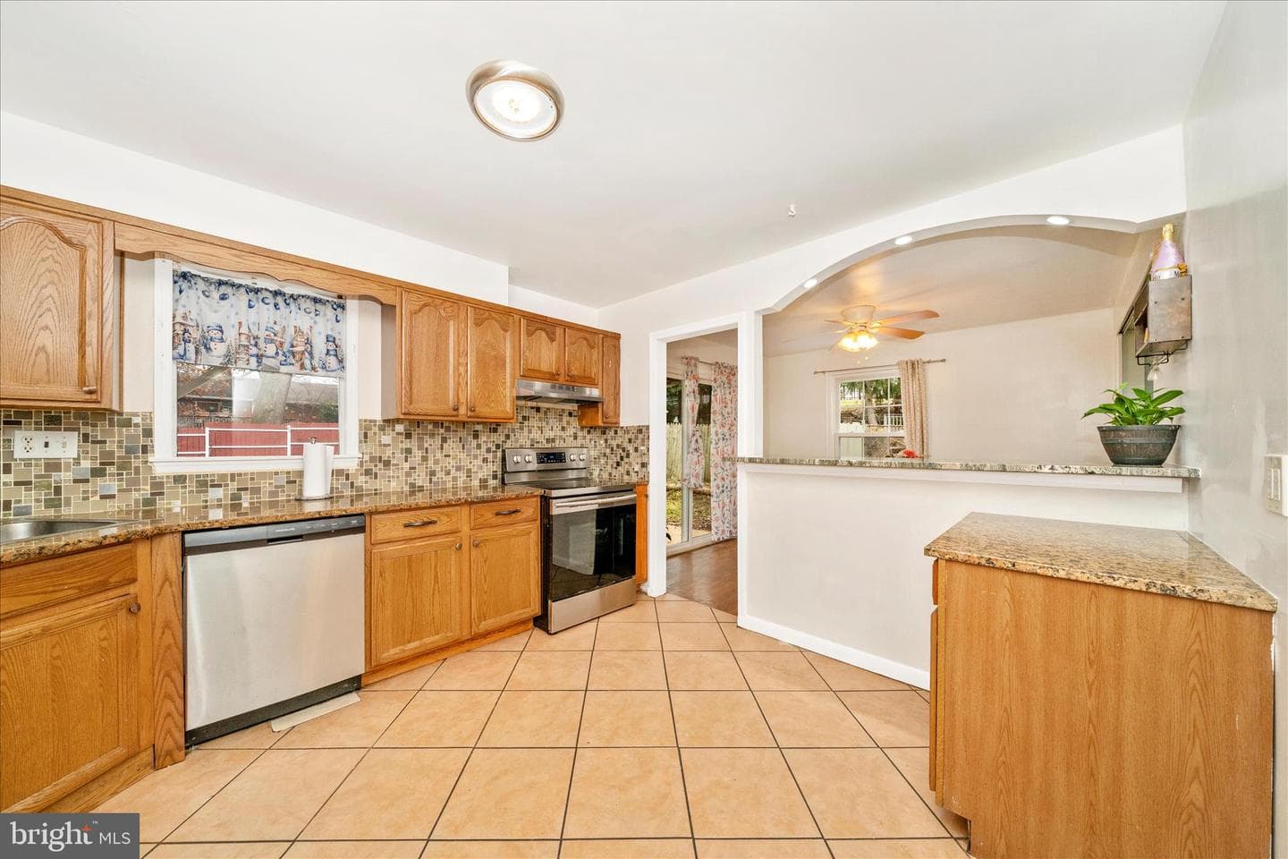 5821 Mentana Street photo 13