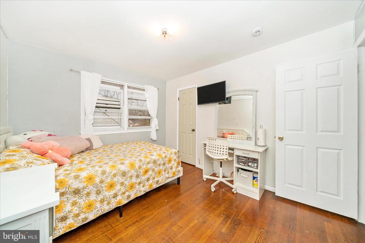 5821 Mentana Street photo 18