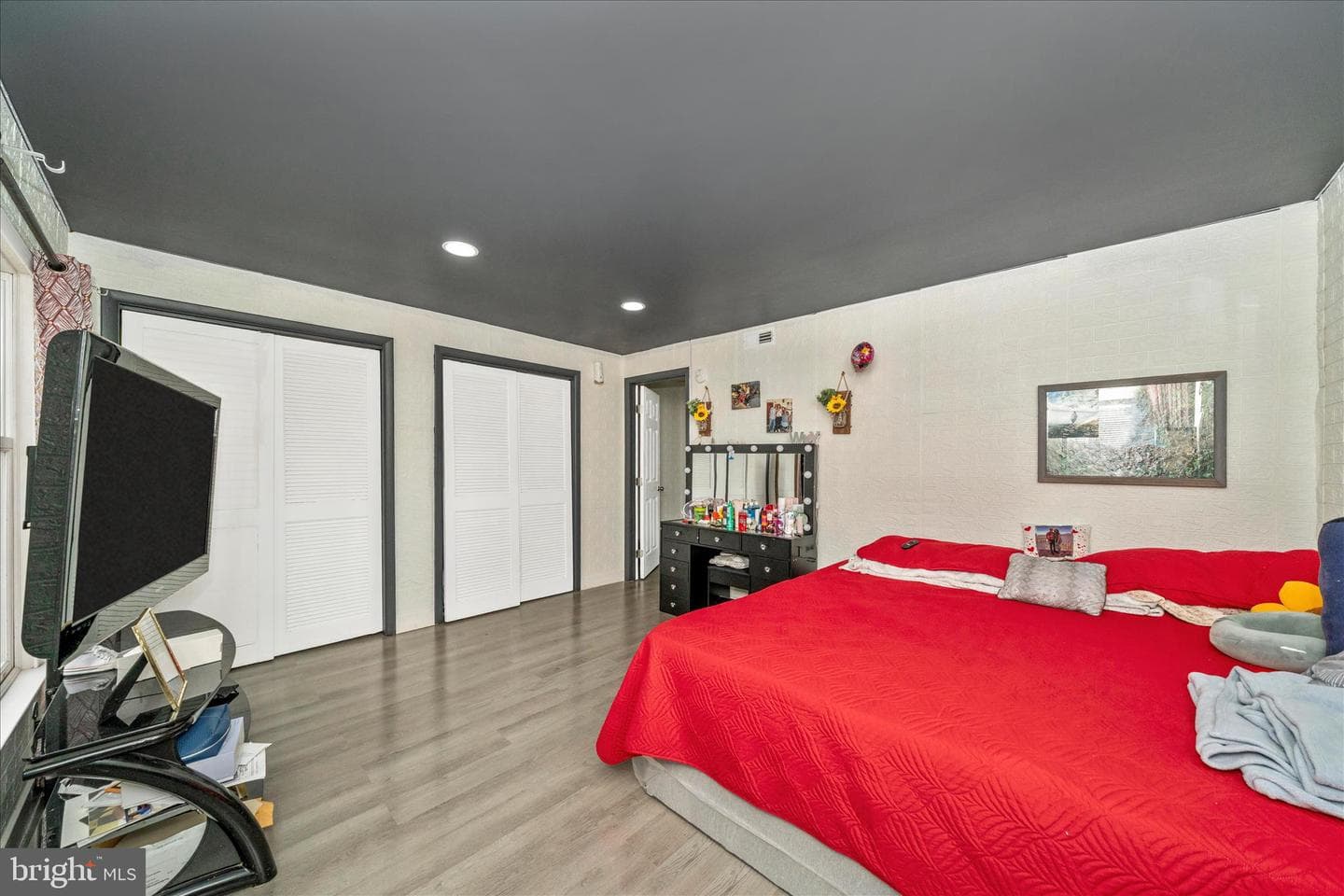 5821 Mentana Street photo 35