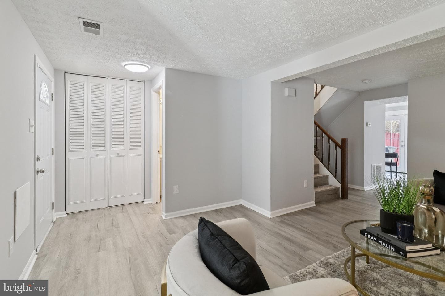 7726 Mandan Road photo 7