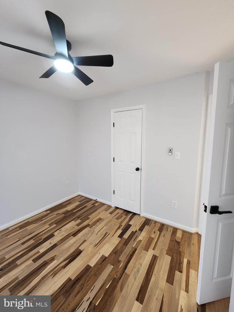 13028 Salford Terrace photo 12