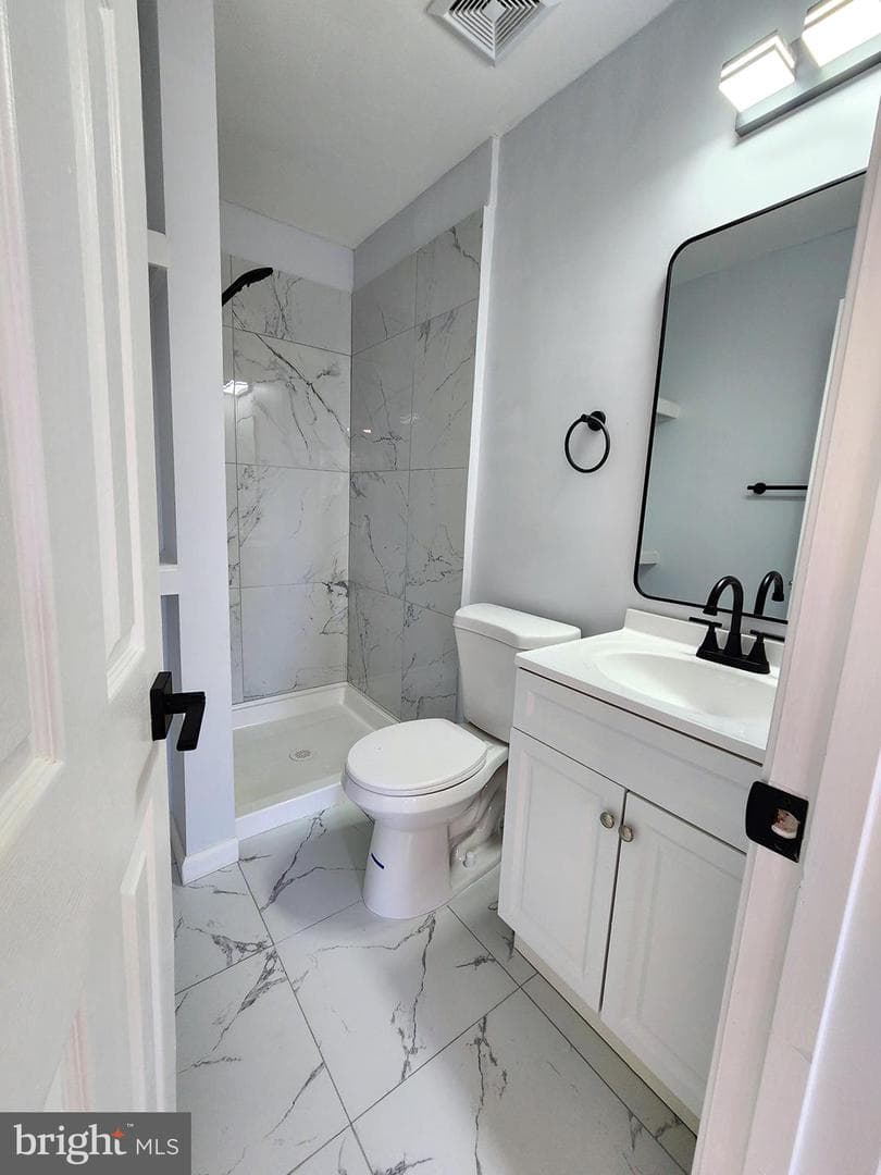 13028 Salford Terrace photo 24