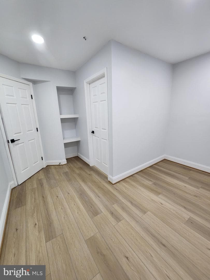 13028 Salford Terrace photo 34