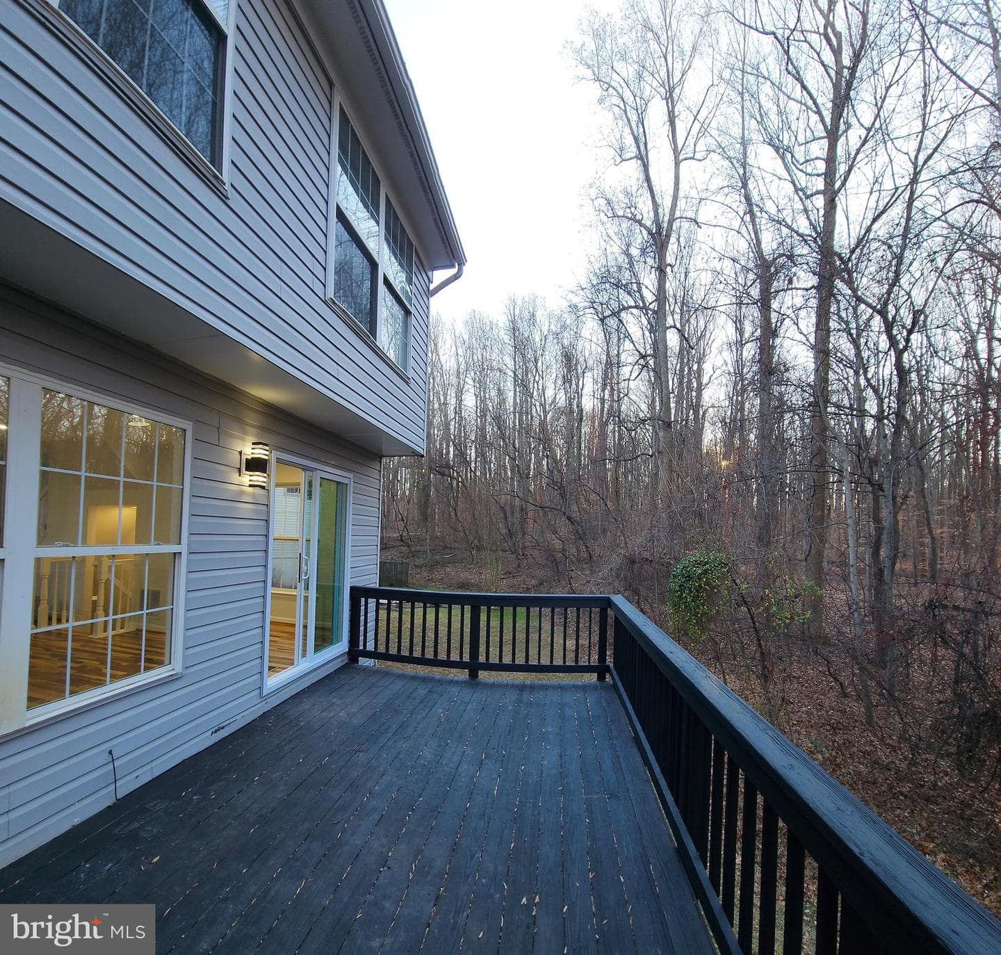 13028 Salford Terrace photo 40
