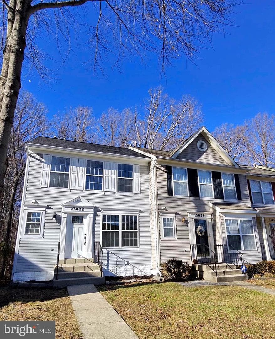 13028 Salford Terrace photo 46
