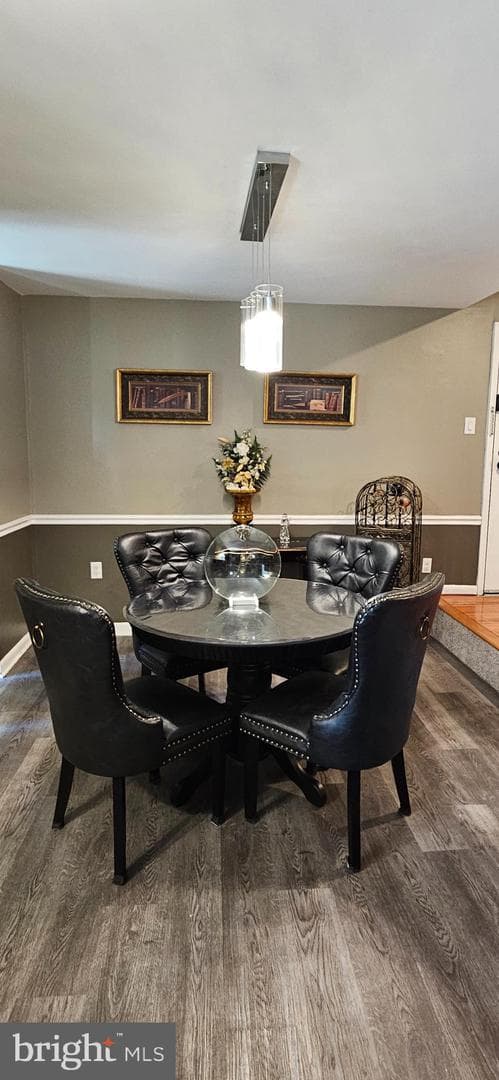 15708 Dorset Road #202 photo 3