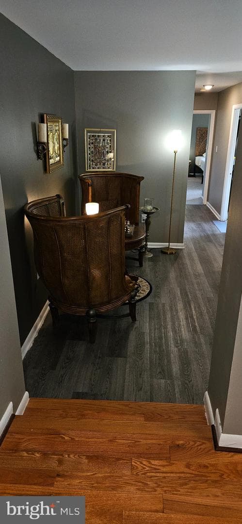 15708 Dorset Road #202 photo 4