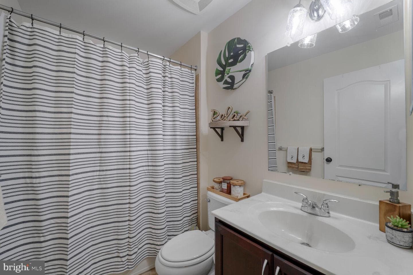 4521 Thoroughbred Drive photo 13