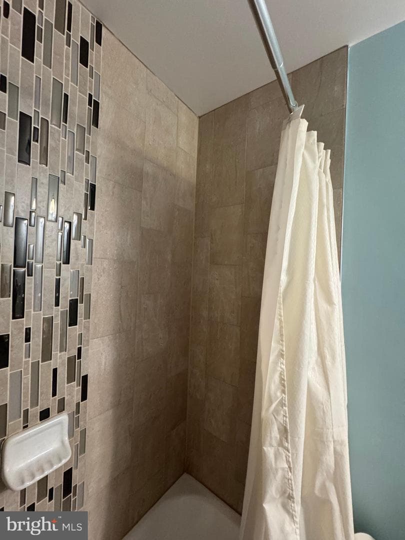 6703 Central Hills Terrace photo 42