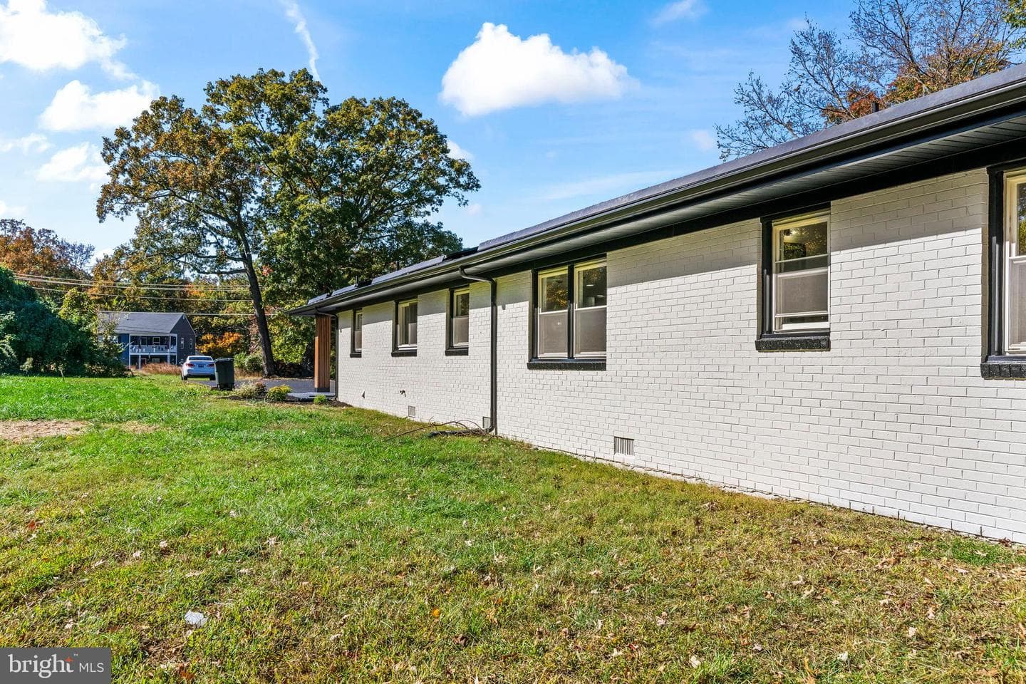 719 Manning Road E photo 36
